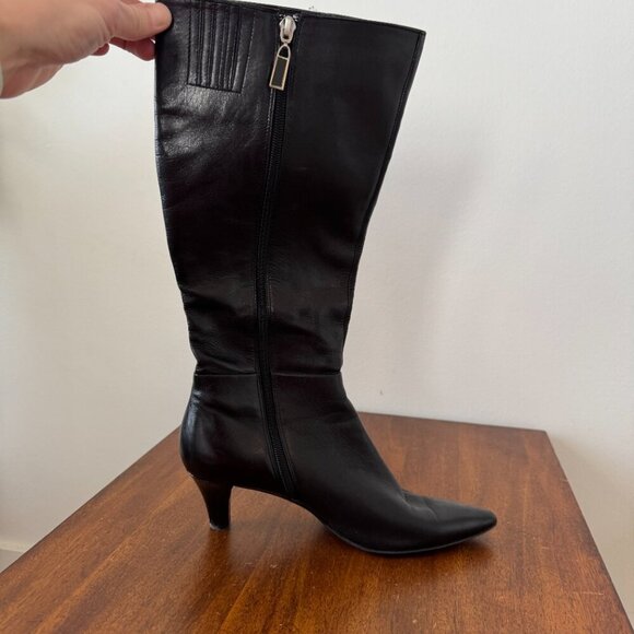 Tahari Minna Boots Black Leather - Picture 4 of 11